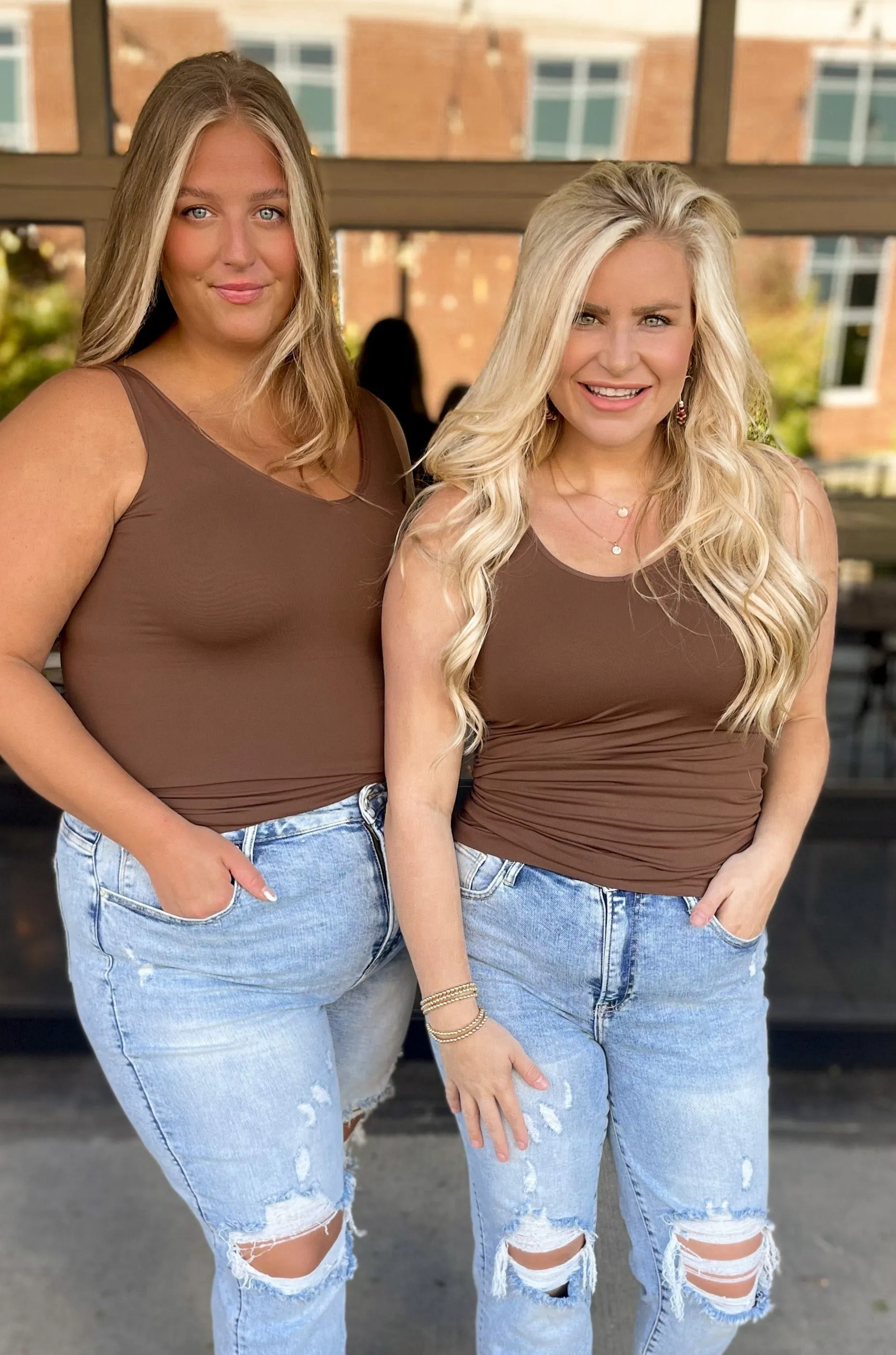 Cathy Basic Reversible Seamless Tank ~ Coffee